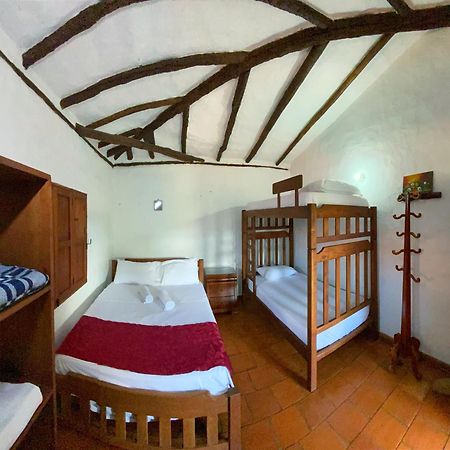 Hostal Villa San Rafael Barichara Exteriör bild