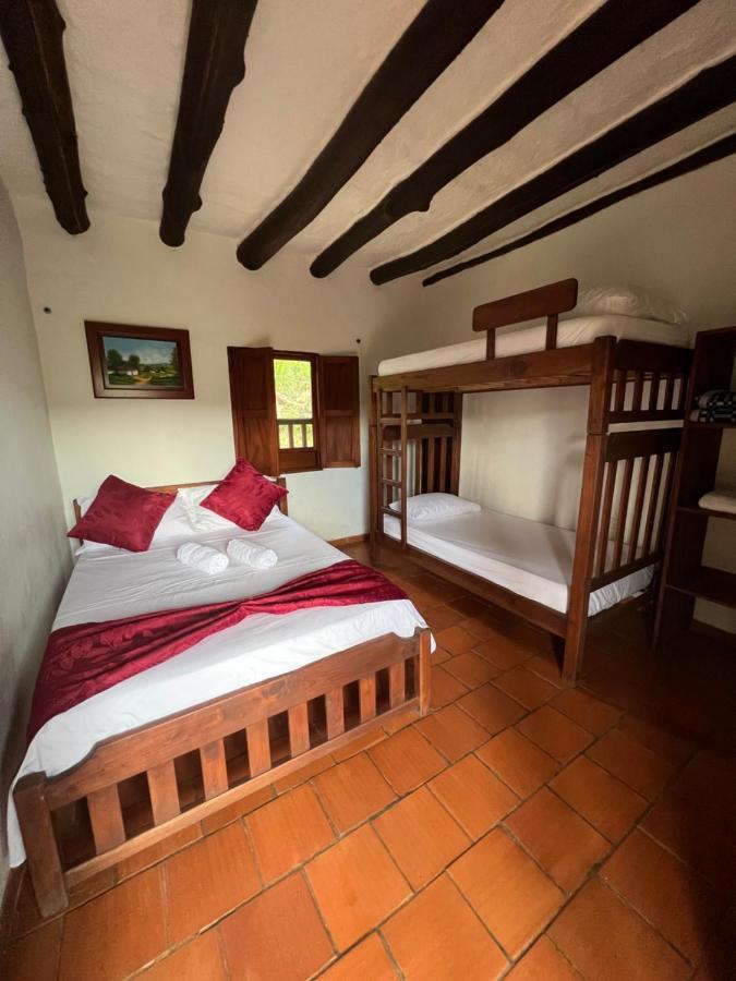 Hostal Villa San Rafael Barichara Exteriör bild