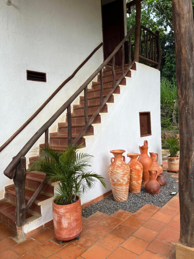 Hostal Villa San Rafael Barichara Exteriör bild