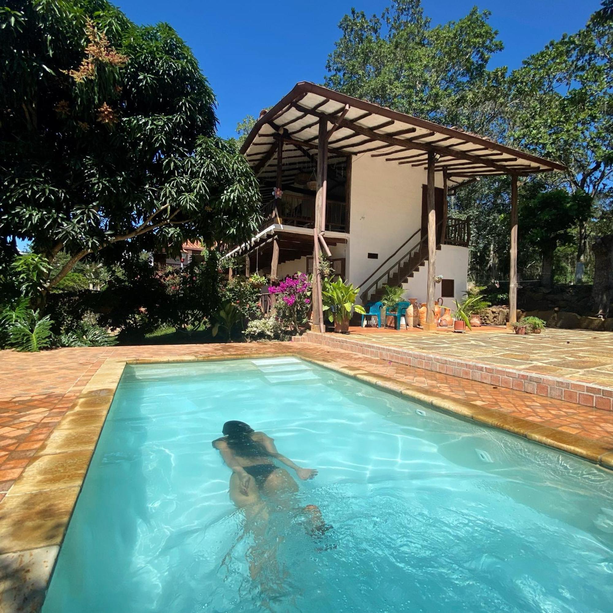 Hostal Villa San Rafael Barichara Exteriör bild