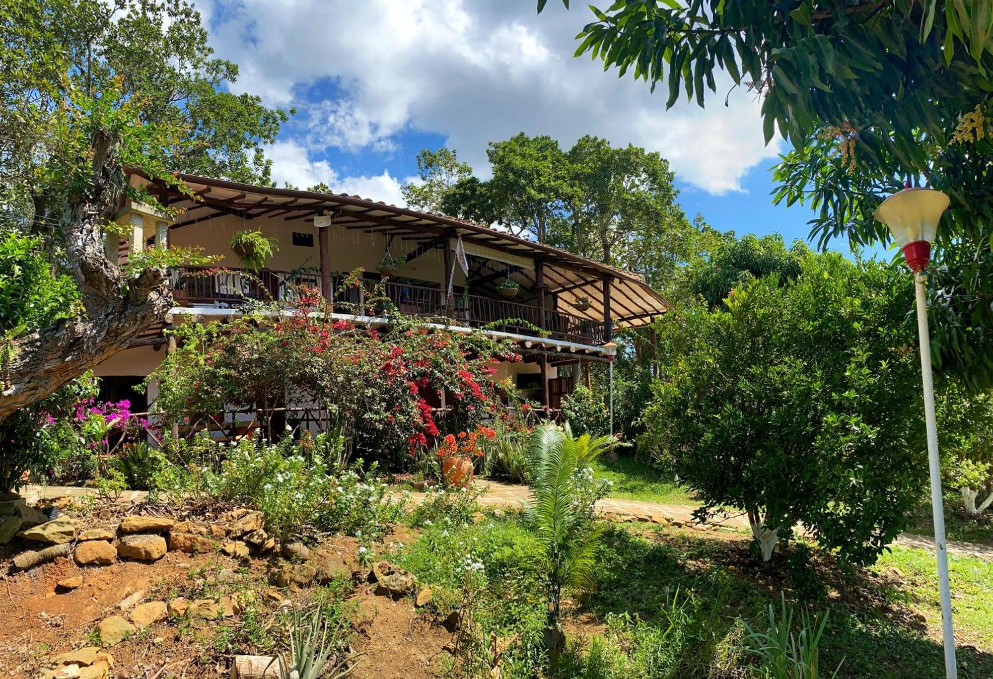Hostal Villa San Rafael Barichara Exteriör bild